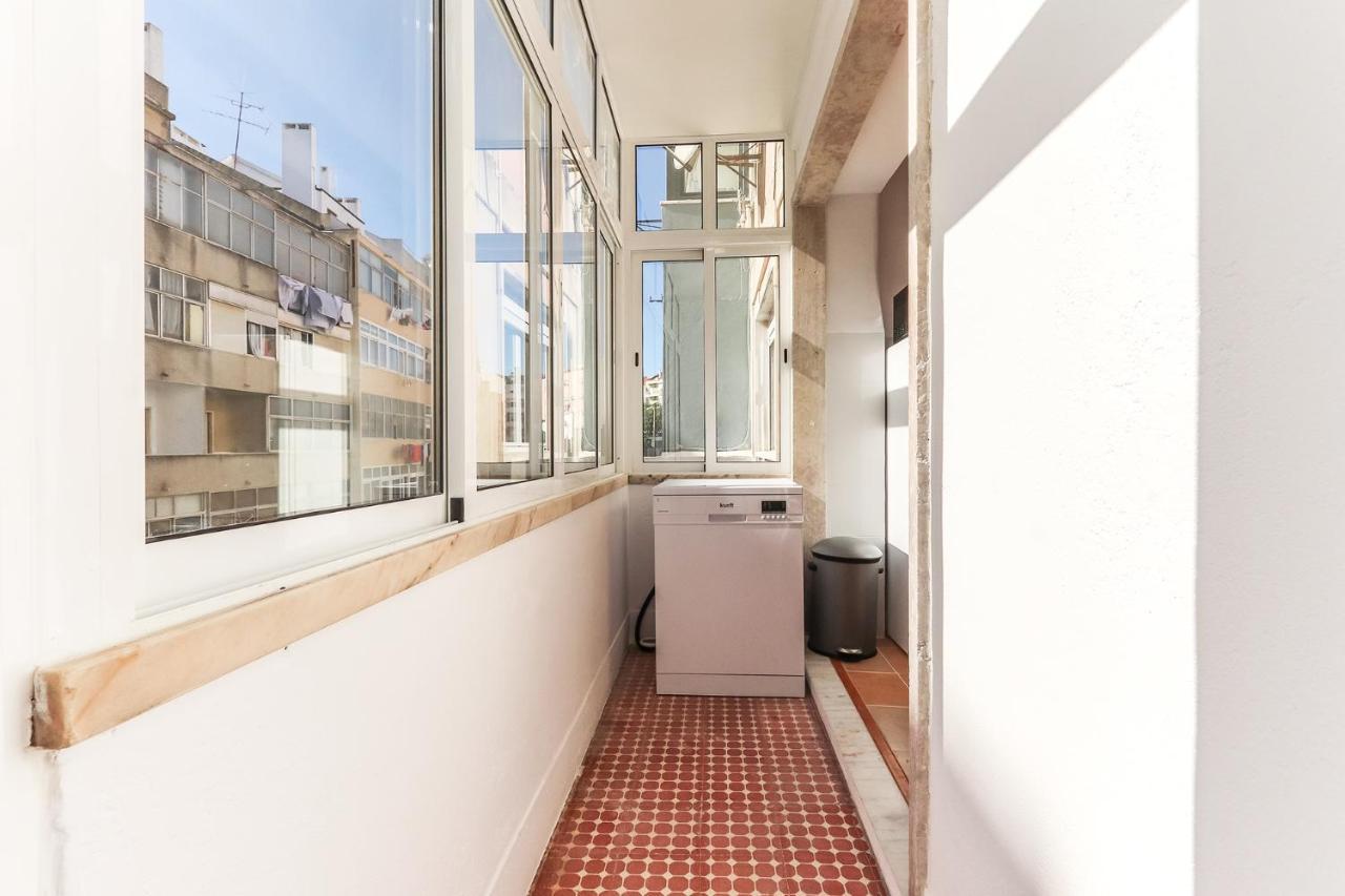 Vita Portucale ! Olaias Design With Terrace Lisboa المظهر الخارجي الصورة