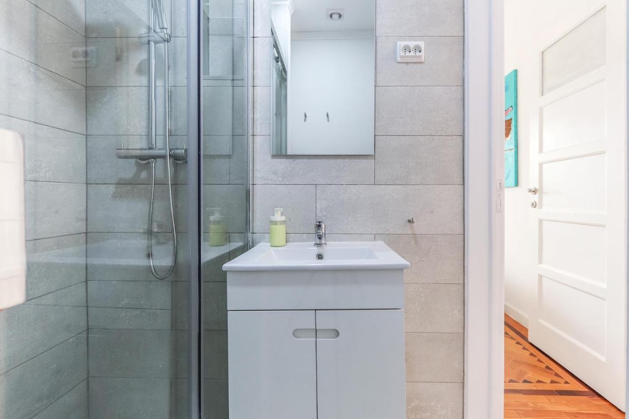 Vita Portucale ! Olaias Design With Terrace Lisboa المظهر الخارجي الصورة